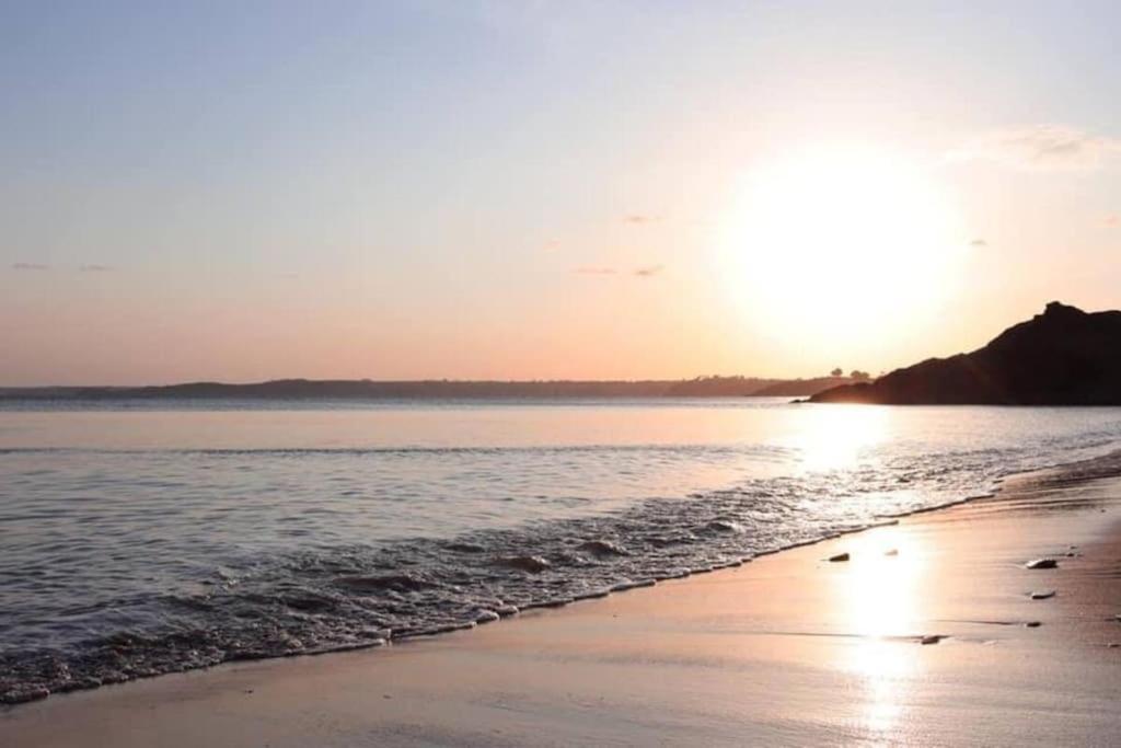 Sandy Cottage, Nr Eden & Beaches เซนต์ออสเทลล์ ภายนอก รูปภาพ